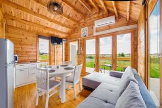 Лоджи Domki Sun & Snow Sztutowska Kępa Штутово Шале с одной спальней-11